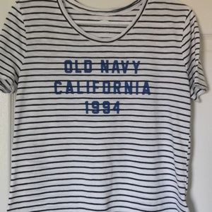 COPY - Old Navy relaxed Style t-shirt Med